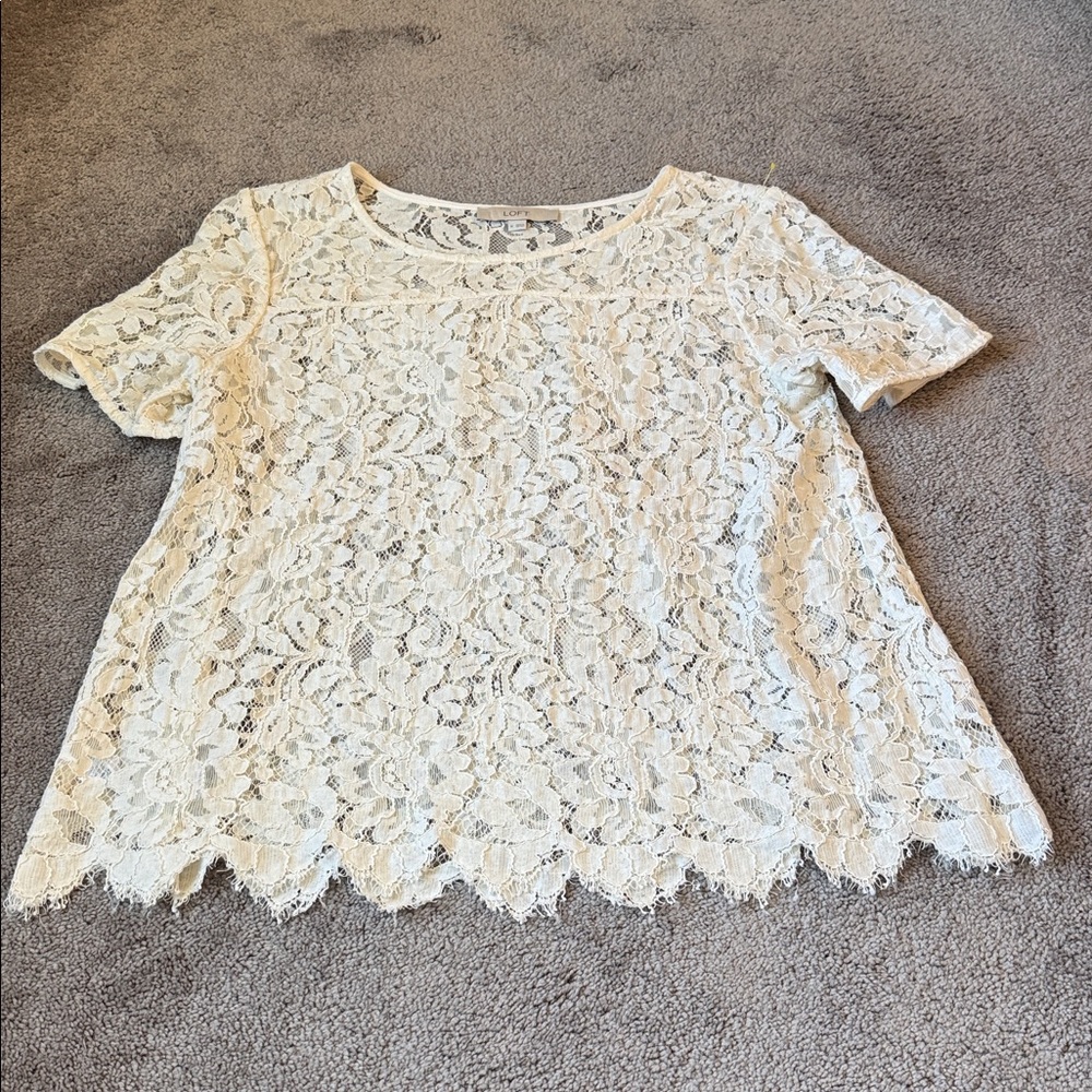 LOFT Ivory Floral Lace Short Sleeve Scalloped Hem Blouse SIZE M